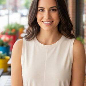 Women's top comfortable & casual crew neckT-Shirt Size Small